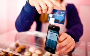 Смартфон в качестве POS-терминала от сервиса Portmone