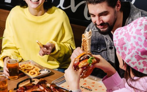 «Мʼясо у вогні»