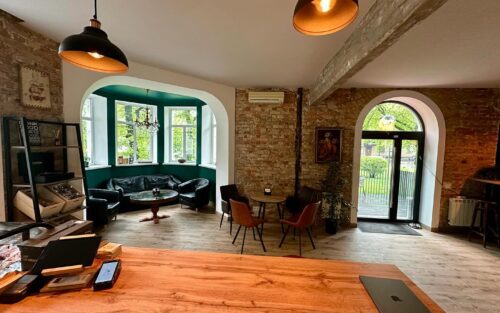 «Хмілевоз»