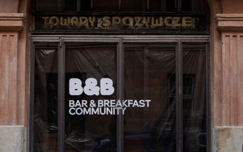 Bar&Breakfast Community