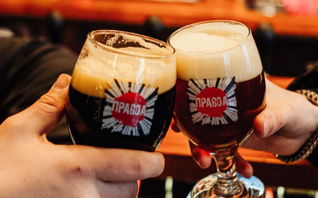 Відкрився новий паб від львівської мережі Pravda Craft Mission у Португалії