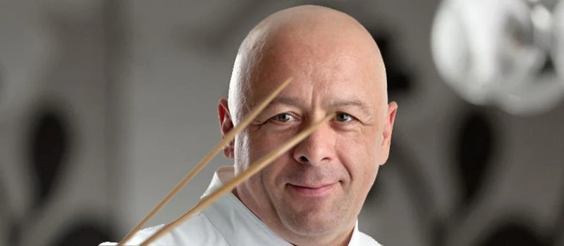 Українські стажери завершили навчання у кулінарній школі зіркового шефа Тьєррі Маркса у Франції