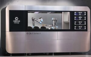 У Німеччині презентували роботизовану кухню, що готує 120 страв на годину